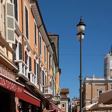 In Piazza 'apartments & Relax' ラヴェンナ