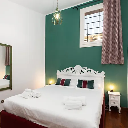 アパート In Piazza 'apartments & Relax' ラヴェンナ